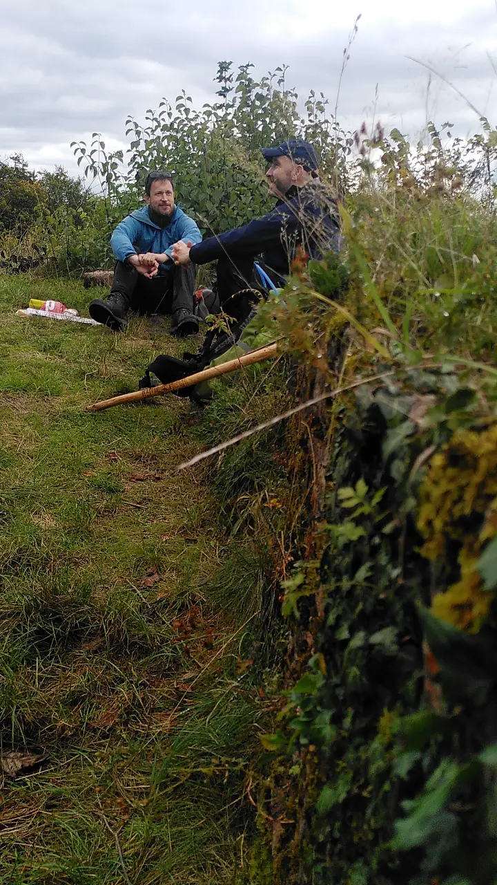Marcus & Markus sitting in the walls of the Beilstein ruins deep in conversation