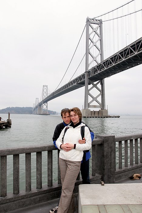 Manu und Markus vor der Bay Bridge