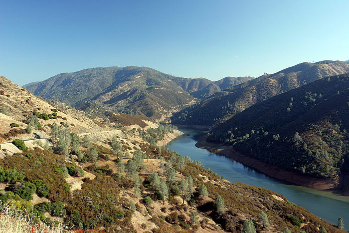 Der Merced River am Hwy 49