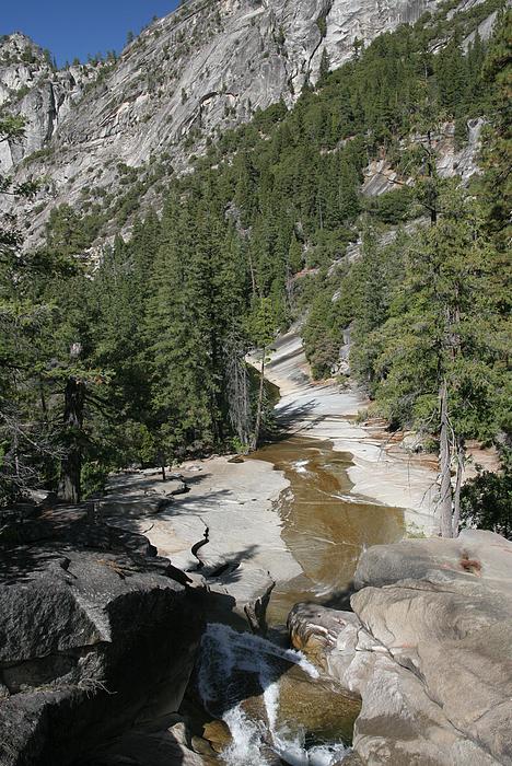 Der Zufluss zum Emerald Pool - ein Teil des Merced River